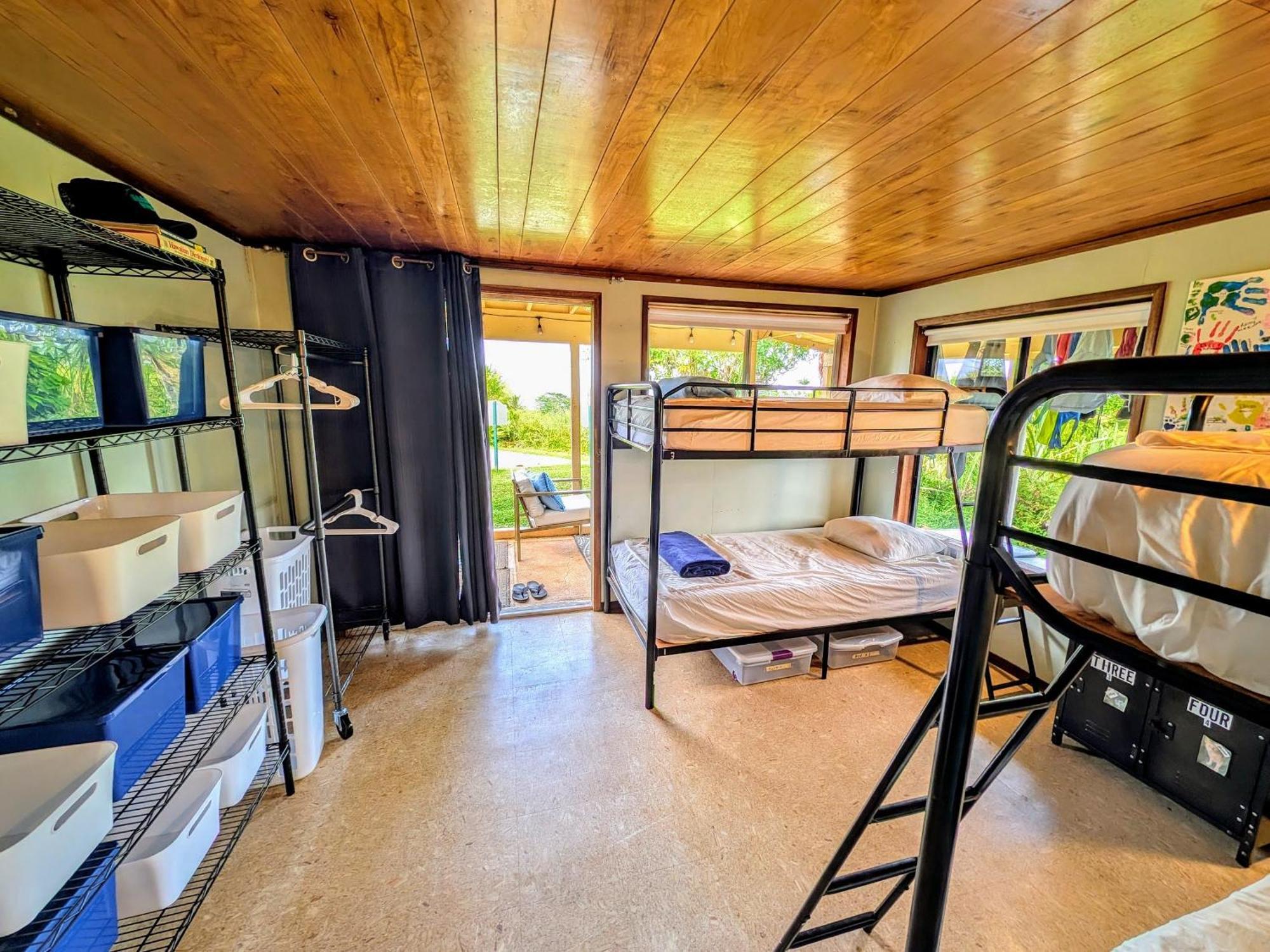 Hamakua Guesthouse Pepeekeo Eksteriør bilde
